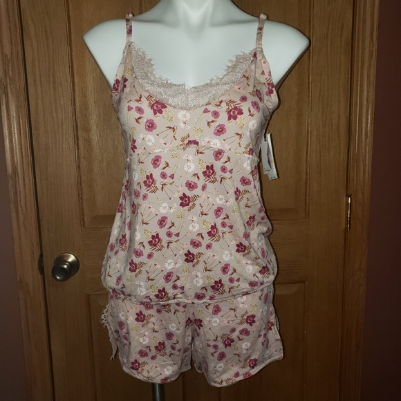 NWT Jessica Simpson Pajamas Set Medium - Picture 2 of 9